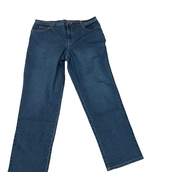 Gloria Vanderbilt Classic Fit Straight Leg Blue Jenas Size 18 NWT - Picture 2 of 9
